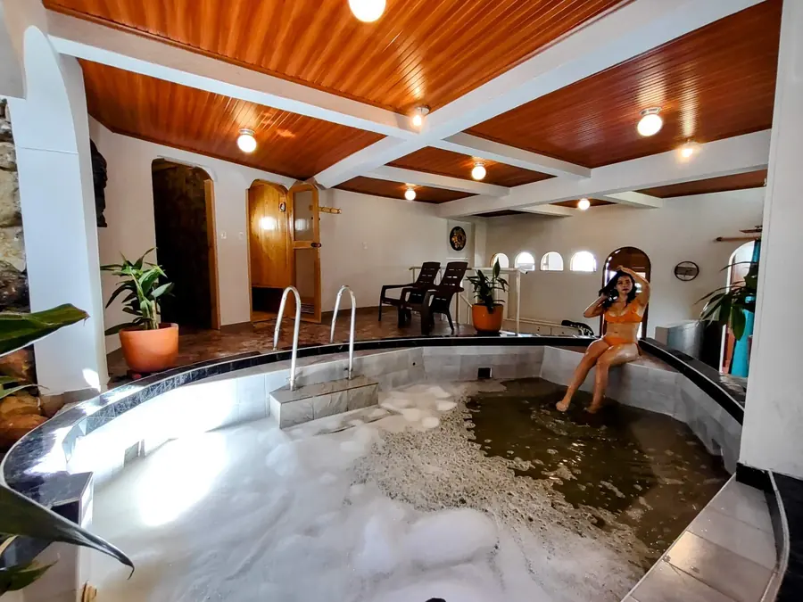 SPA con jacuzzi